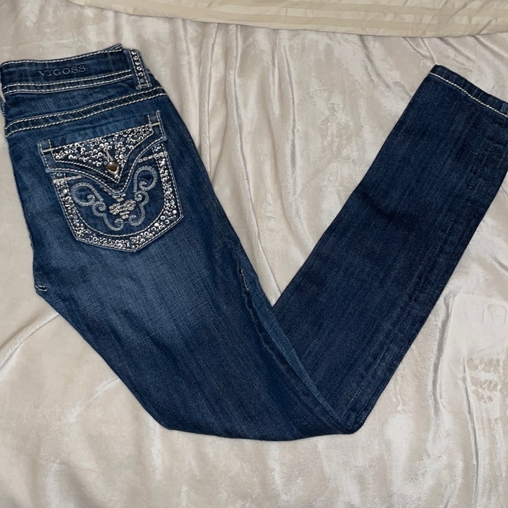 VIGOSS Skinny Jeans w/ detailing on the back and a little on the front!